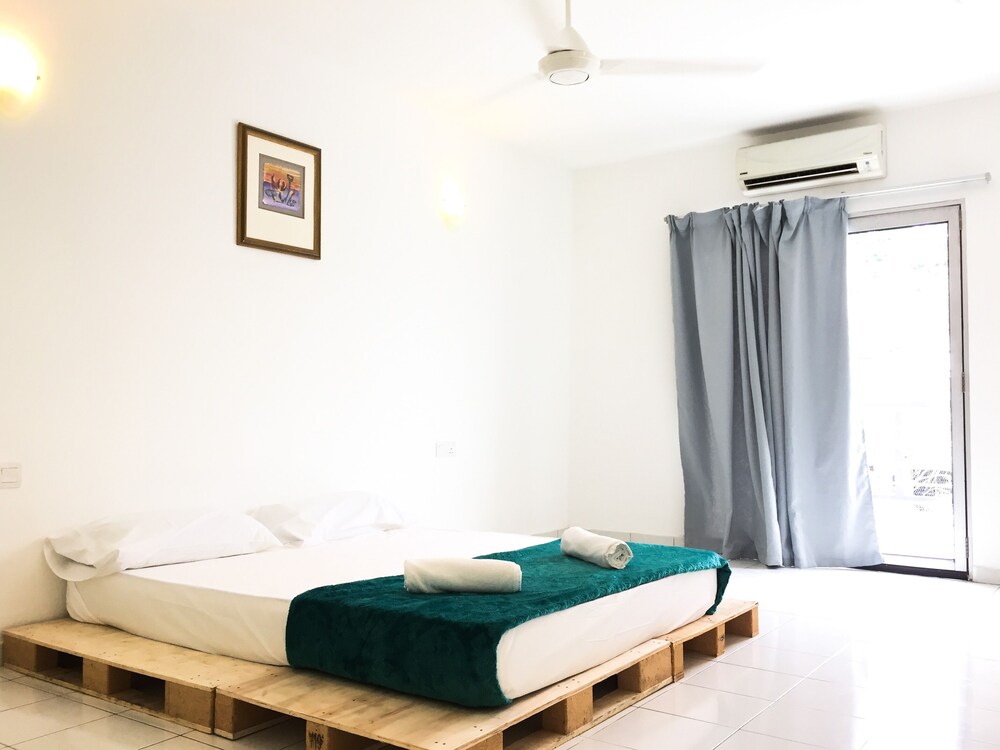 A Humble Abode That Welcomes You And Your Guest For Comfy A Humble Abode That Welcomes You And Your Guest For Comfy Clean Stay