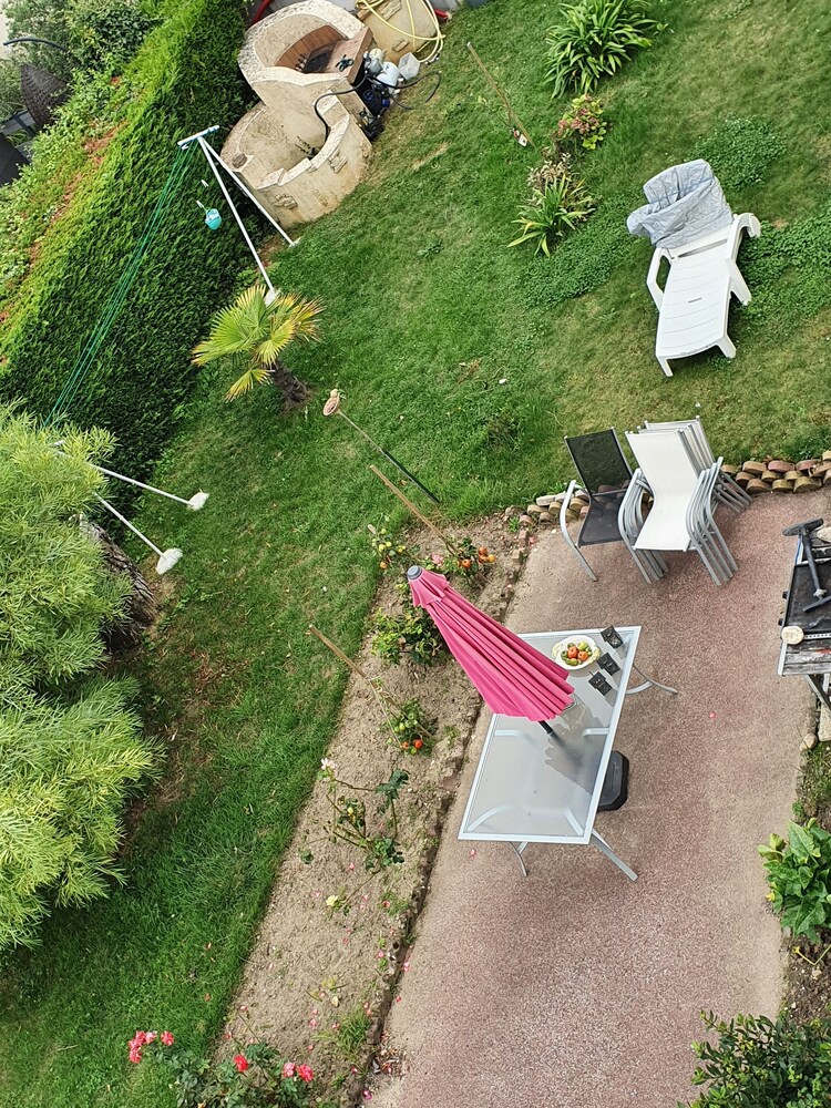 Joyeux Reveil Courseulles Sur Mer Fra Best Price Guarantee Lastminute Com Au Joyeux Reveil Courseulles Sur Mer Fra Best Price Guarantee Lastminute Com Au