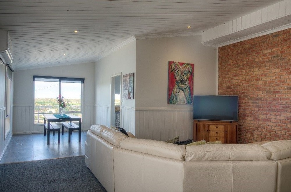 Ocean Grove Delight With Seaside Views
