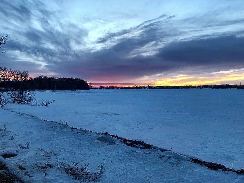 NeSoDak Lake View Lodge on Lake Enemy Swim in Waubay Best Rates