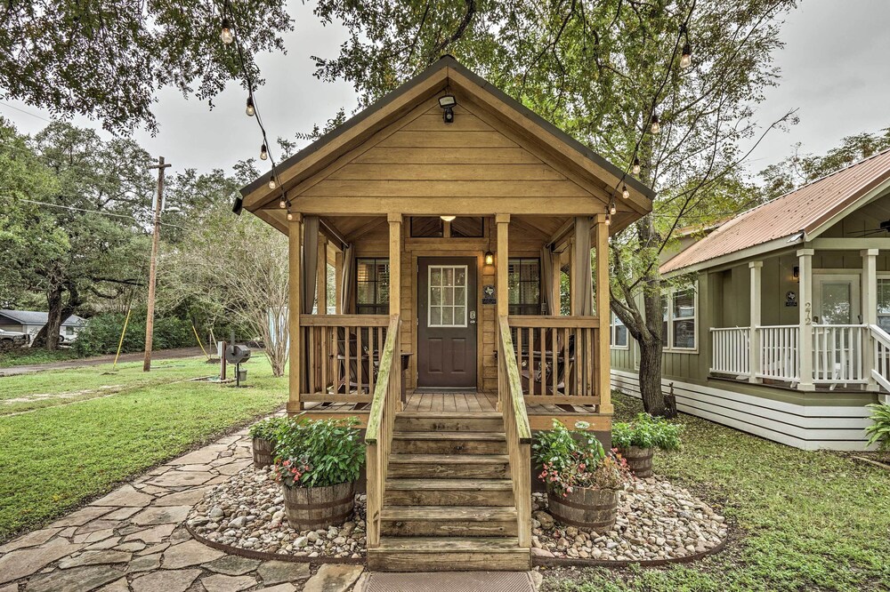 Cozy Cabin By Austin San Marcos River In Martindale Hotel