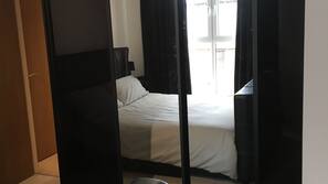 Desk, laptop workspace, iron/ironing board, free WiFi