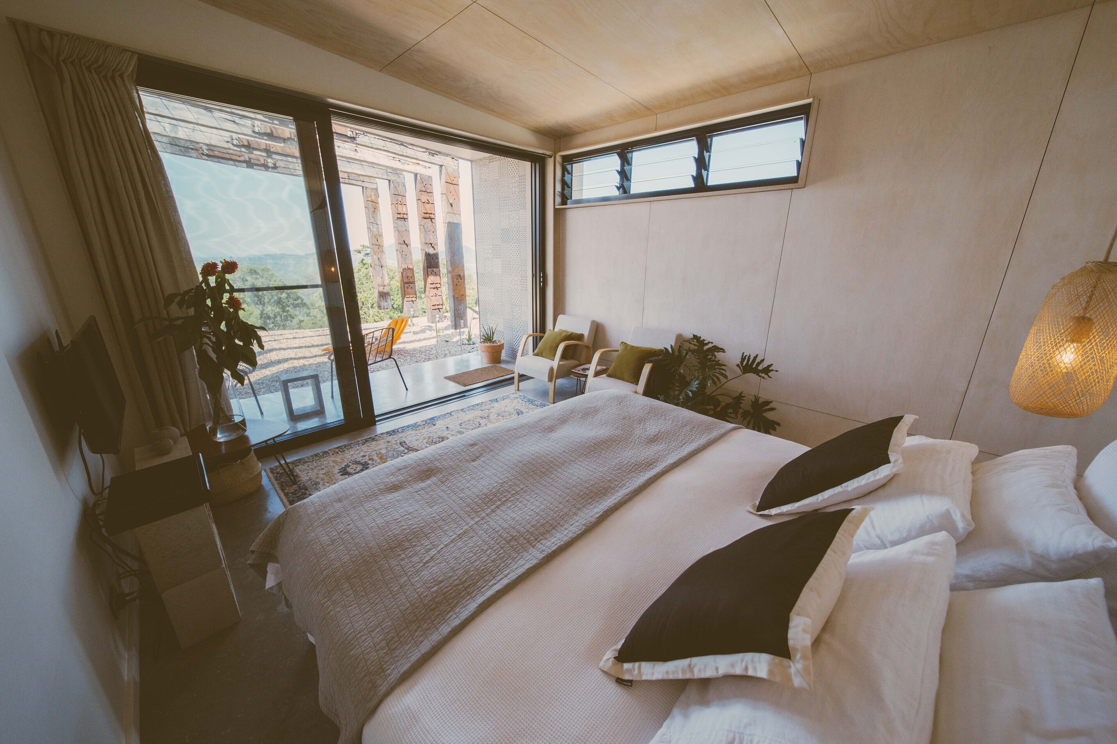 Blackbird Byron Luxury Hinterland Accommodation