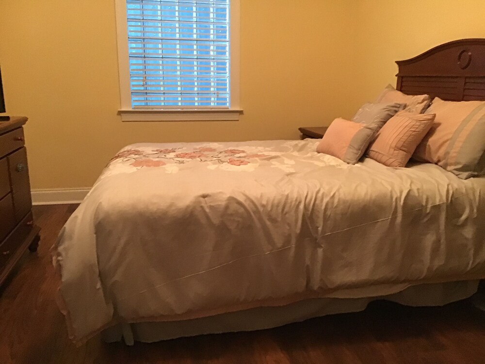 Brand new smart TV's in every bedroom  -  Brand New 55 inch TV in Living Room