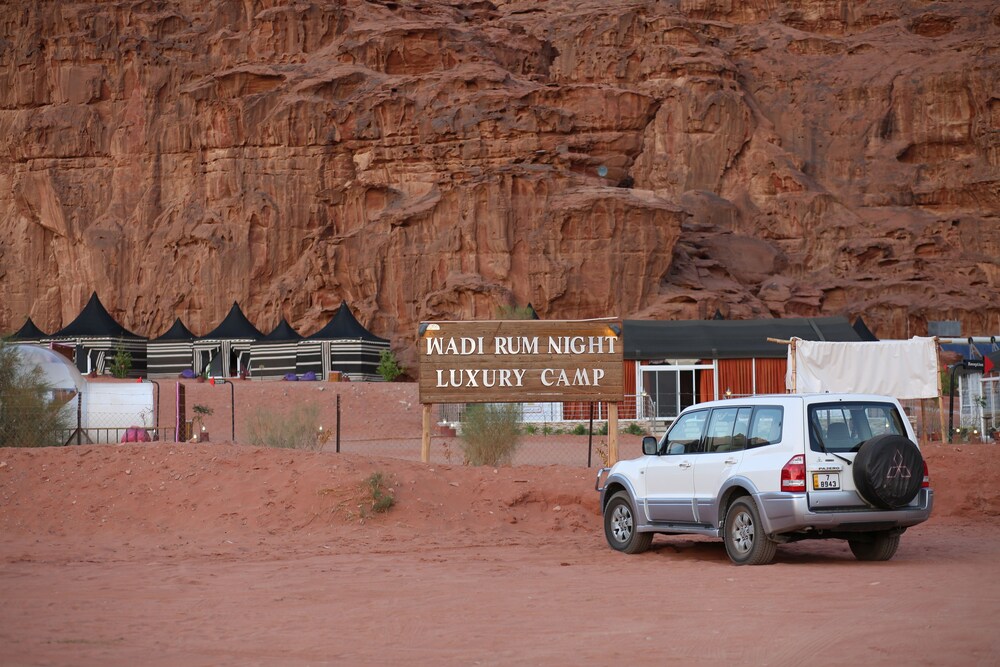 Wadi Rum Night Luxury Camp In Wadi Rum Hotel Rates Reviews On Orbitz