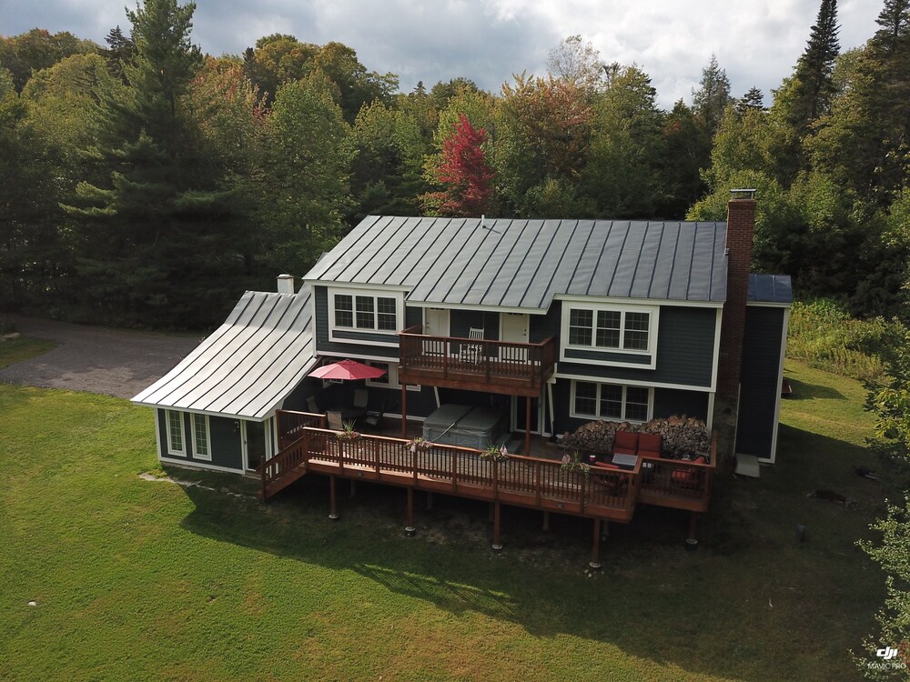Spacious Killington chalet in a great central location Killington Vrbo