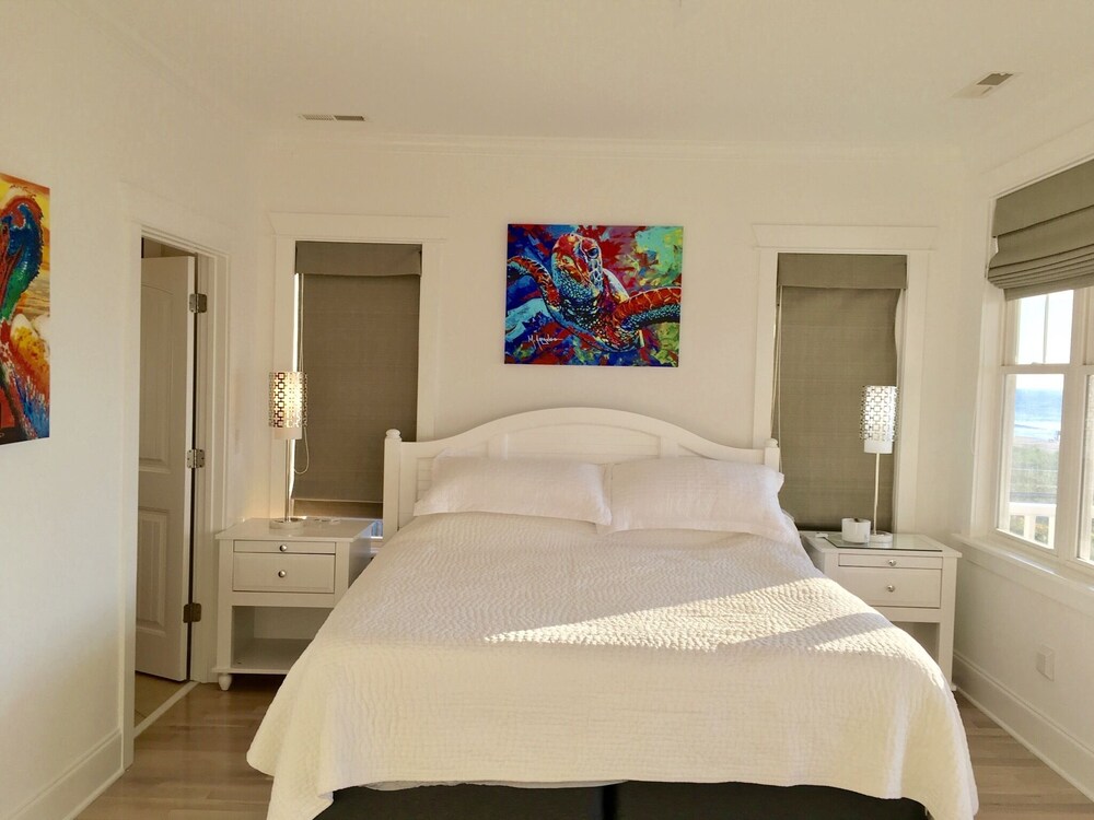 Blue SKies OCEAN FRONT COOL CONTEMPORARY TOWNHOME Kure Beach Vrbo