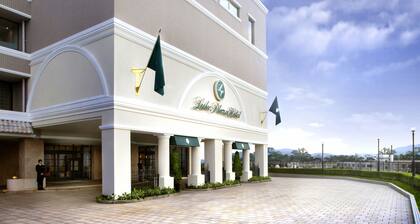 Luke Plaza Hotel