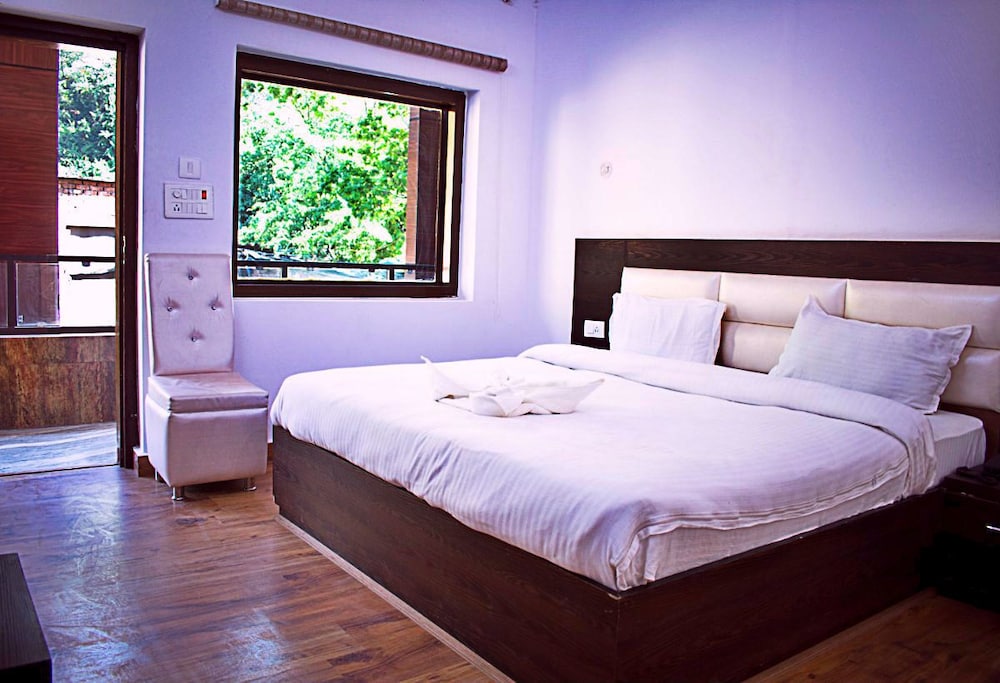 Hotel Neer Buddha in Haridwār, India