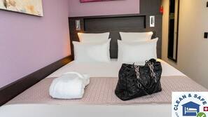 Minibar, in-room safe, desk, iron/ironing board