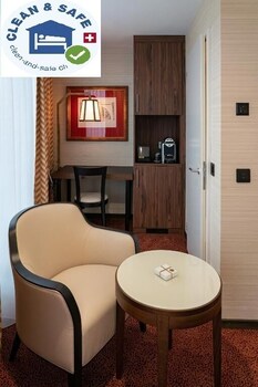 Nash Suites Airport Hotel Genf Empfehlungen Fotos Angebote