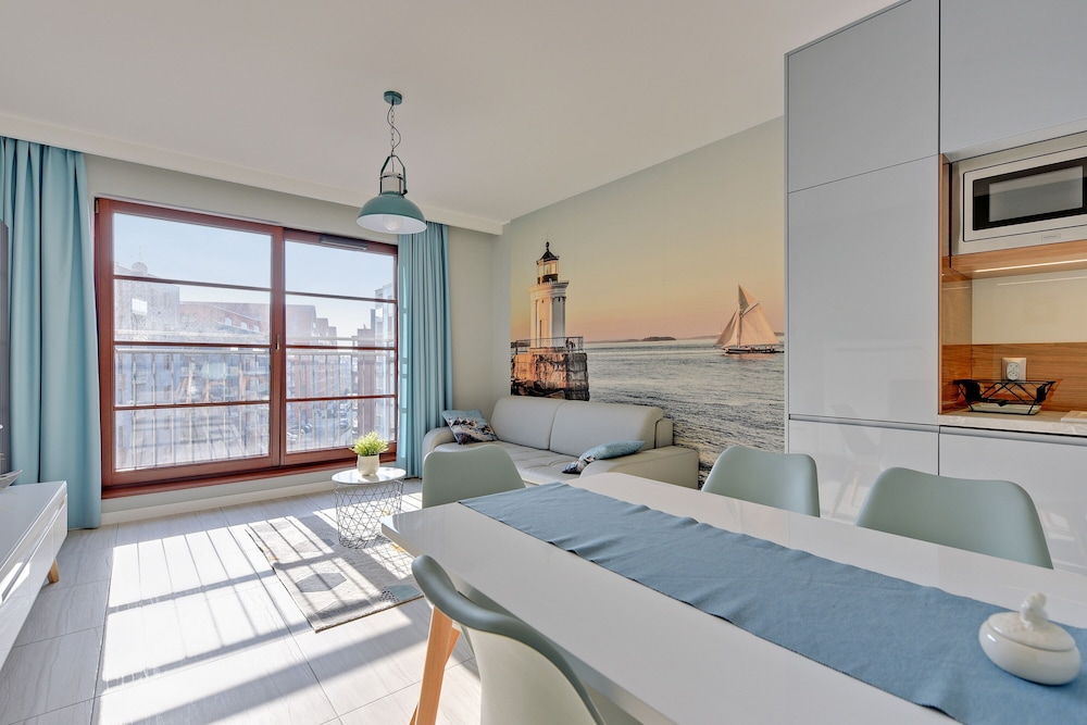 Viva Home Comfort >> Viva Motlawa One By Downtown Apartments In Gdansk Hotel Viva Home Comfort >> Viva Motlawa One By Downtown Apartments In Gdansk Hotel