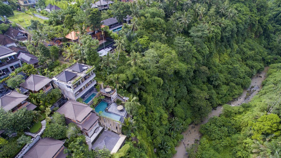 Ubud Paras Villa
