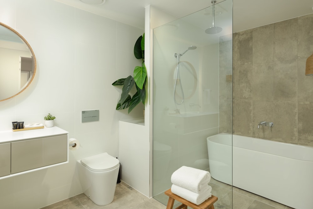 Astina Suites Forster