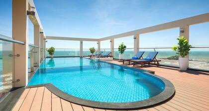 Nolis Hotel