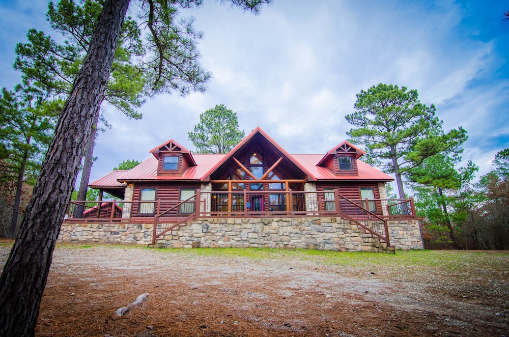 Mountain Breeze Broken Bow 3 Br Cabin In Idabel Hotel Rates
