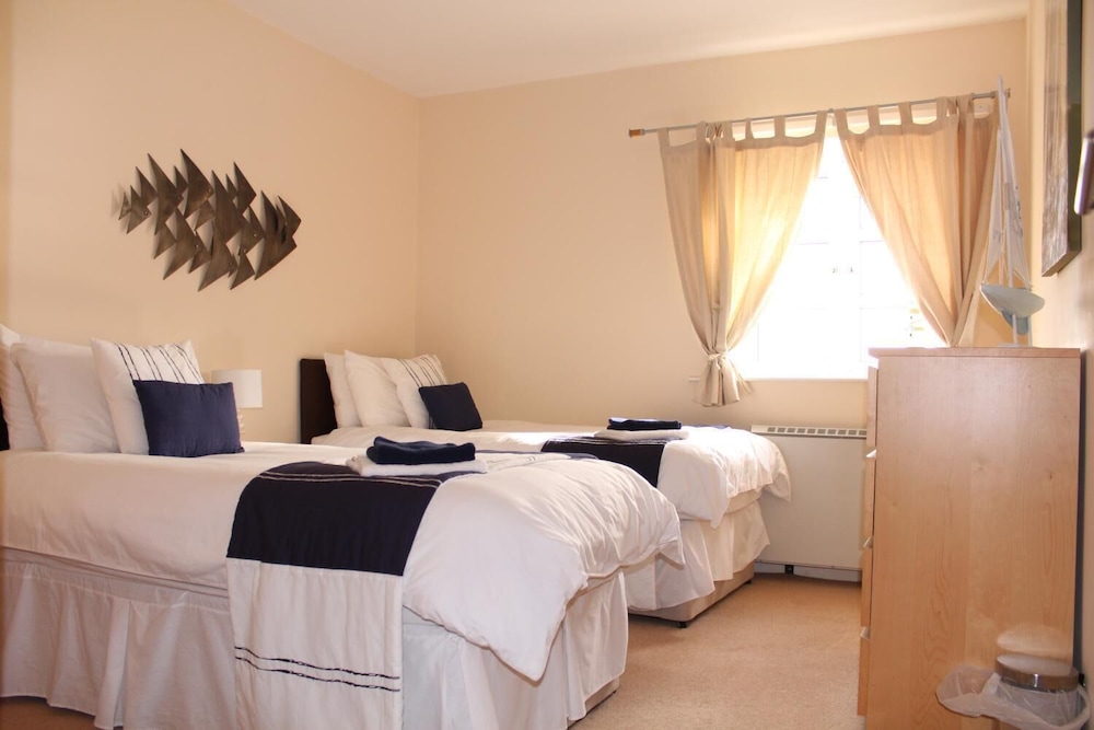 Mariners Point Apartments