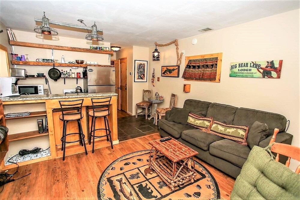 1763 Rest Assured Home Free Ski Board Rental 1 Bedroom 1