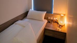 Laptop workspace, free WiFi, linens