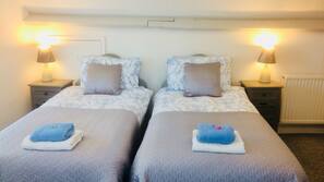 Desk, laptop workspace, iron/ironing board, free WiFi