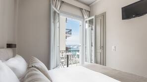 In-room safe, desk, blackout curtains, soundproofing