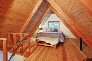 Getaway Ski Cabin 13 Miles To Stevens Pass Hot Tub Reviews