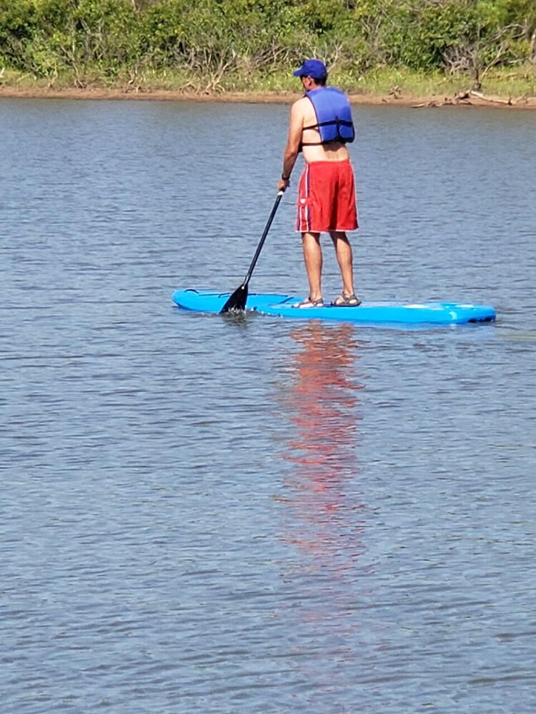 Lake Front Relaxation at Pomona Lake Cabin One Hour from Kansas City
