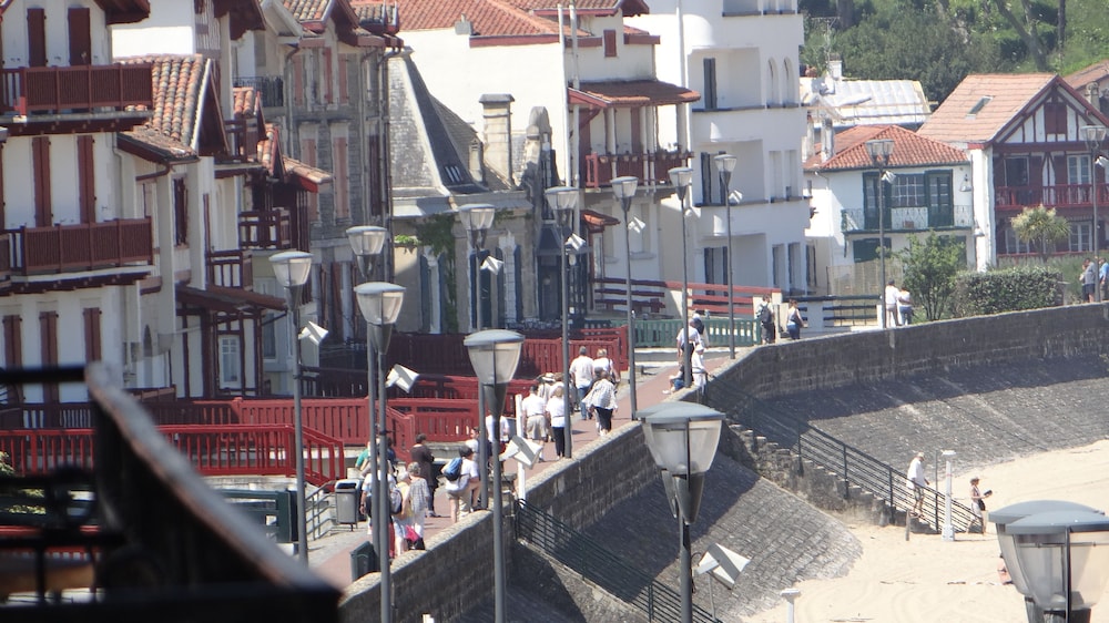 Hotel De La Plage In Saint Jean De Luz France Expedia