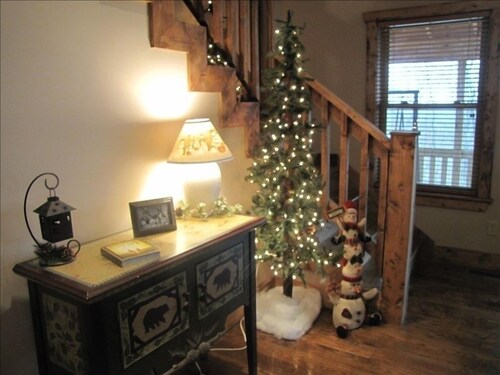 Secluded Cabin High Above Patoka Lake 15 Minutes To French Lick