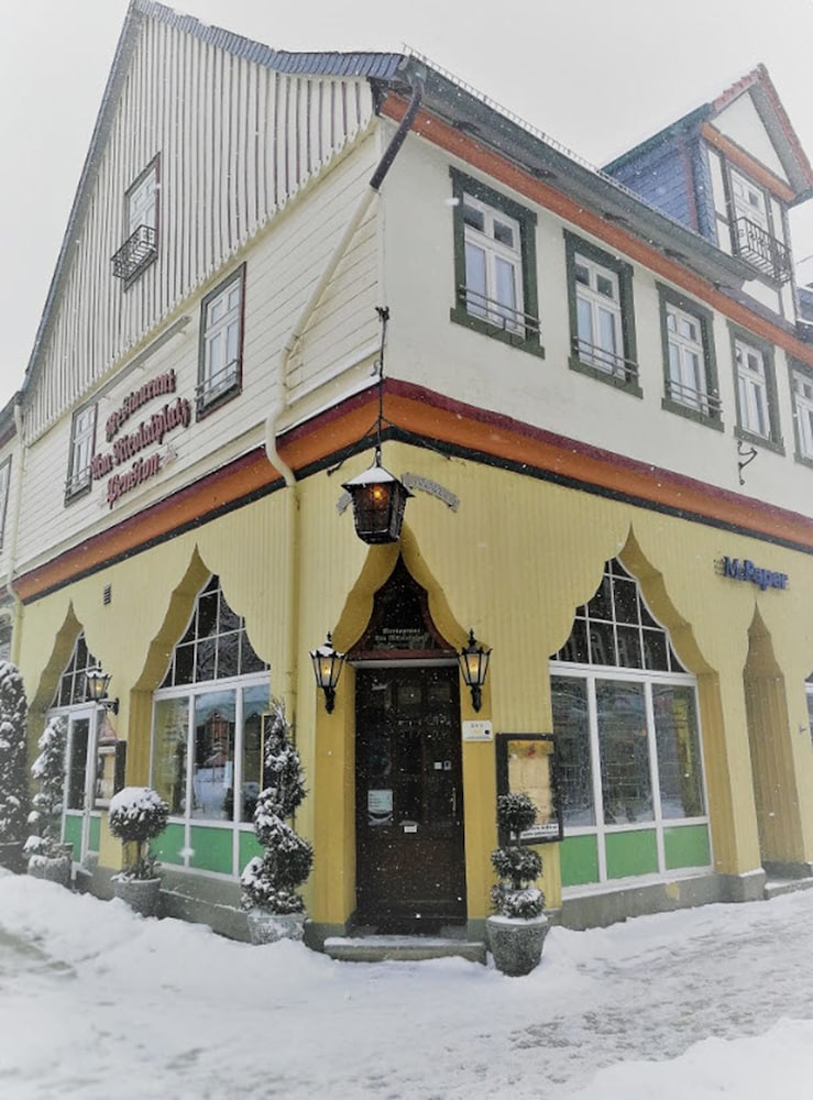Pension Am Nicolaiplatz, Wernigerode: Hotelbewertungen 2019 | Expedia.de