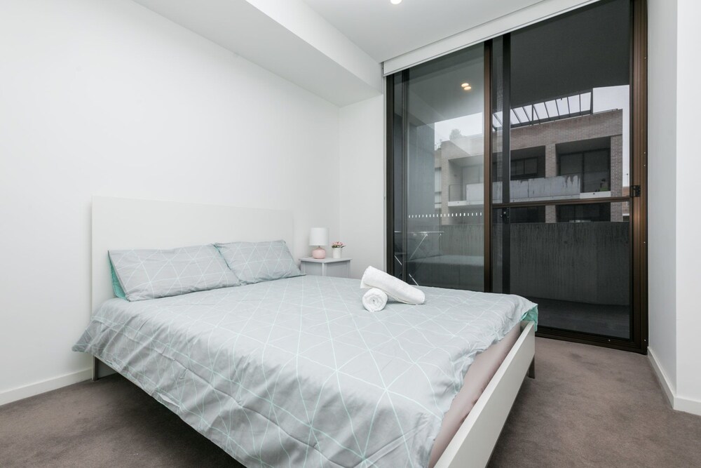 Spacious Bright Apartment