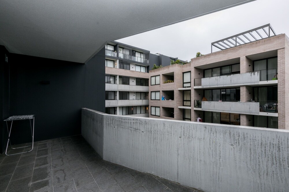 Spacious Bright Apartment