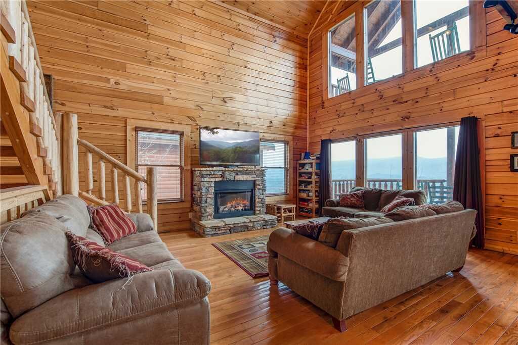 5 Bedroom Cabin in Sevierville (956 Black Bear Cub Way) in Sevierville, United States