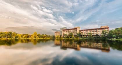 Le Méridien Emei Mountain Resort