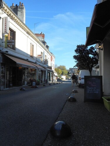 T2 City Heart Azay The Curtain In Azay Le Rideau Hotel Rates
