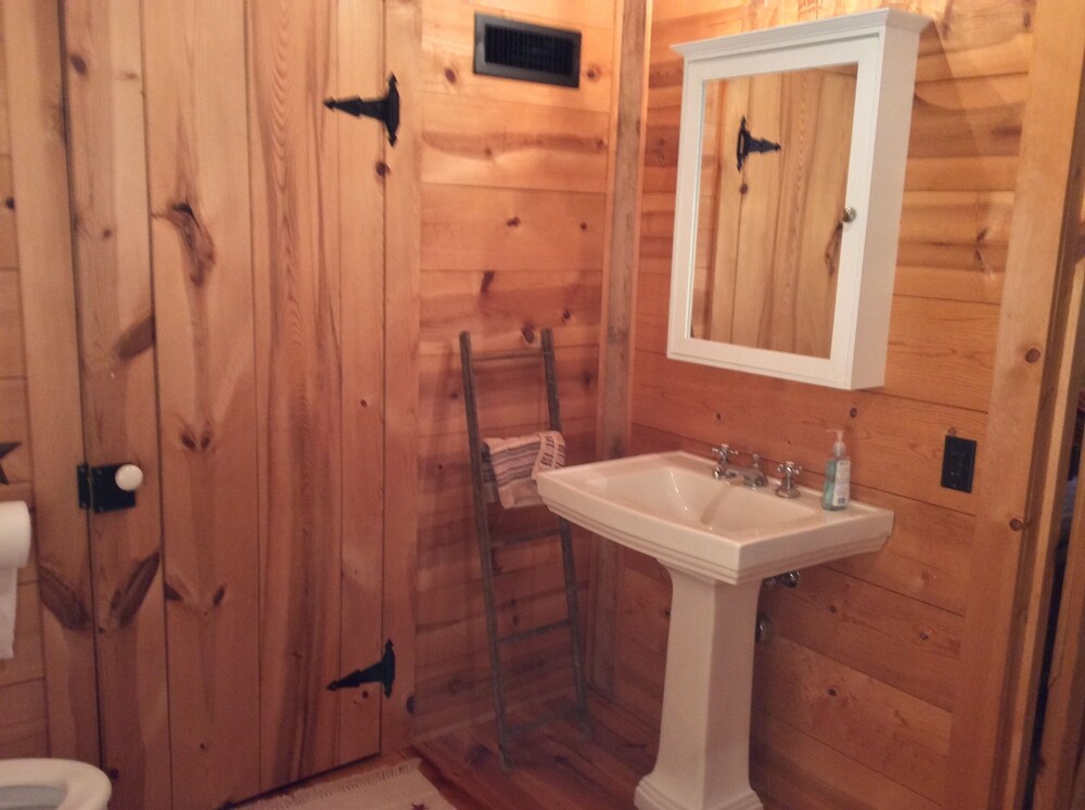 Cabin at Holdens Creek on Eastern Shore of VA, Temperanceville Room Prices & Reviews Travelocity