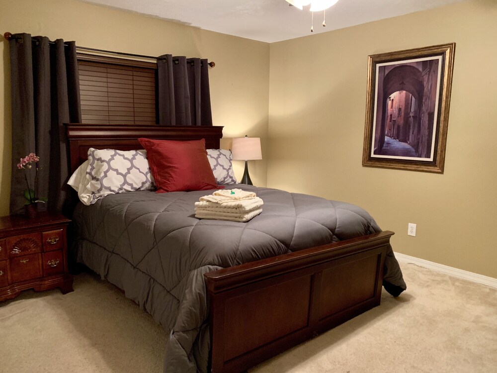 Retreat at the Beautiful Ross Reservoir in Flowood Best Rates