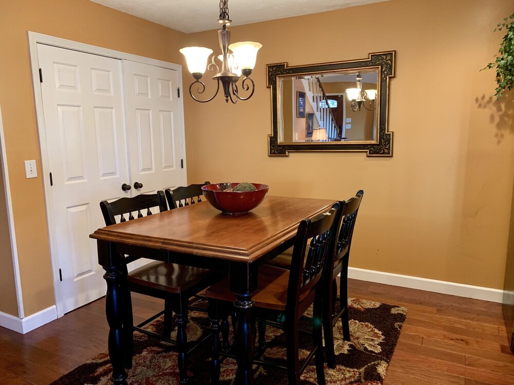 Retreat at the Beautiful Ross Reservoir Deals & Reviews