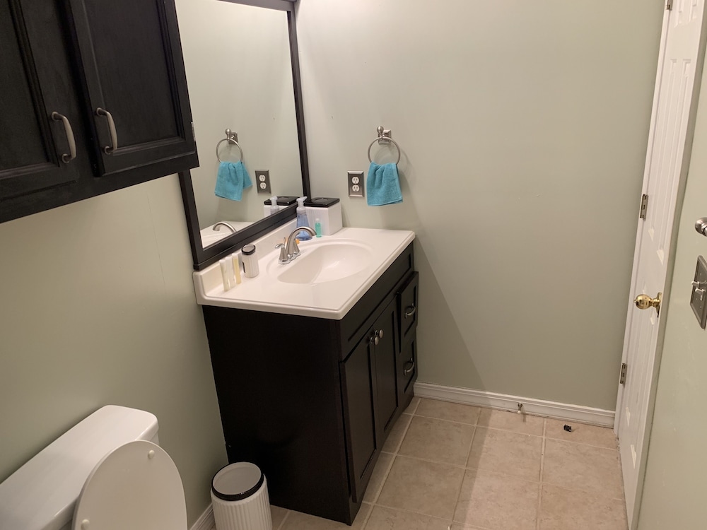 Retreat at the Beautiful Ross Reservoir in Jackson Best Rates