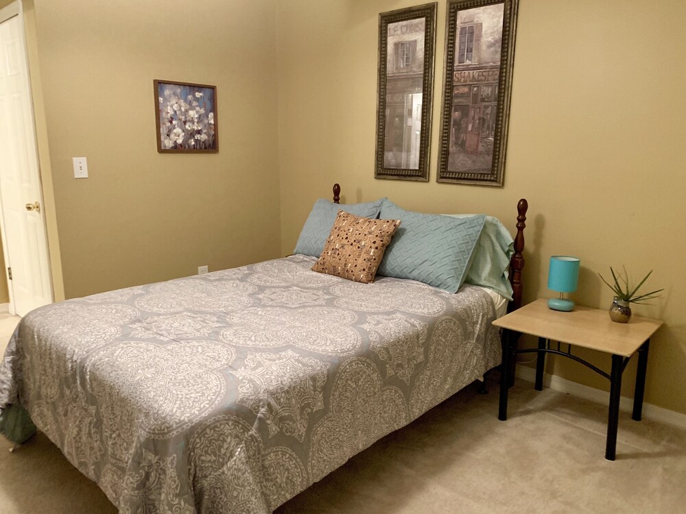 Retreat at the Beautiful Ross Reservoir in Flowood Best Rates