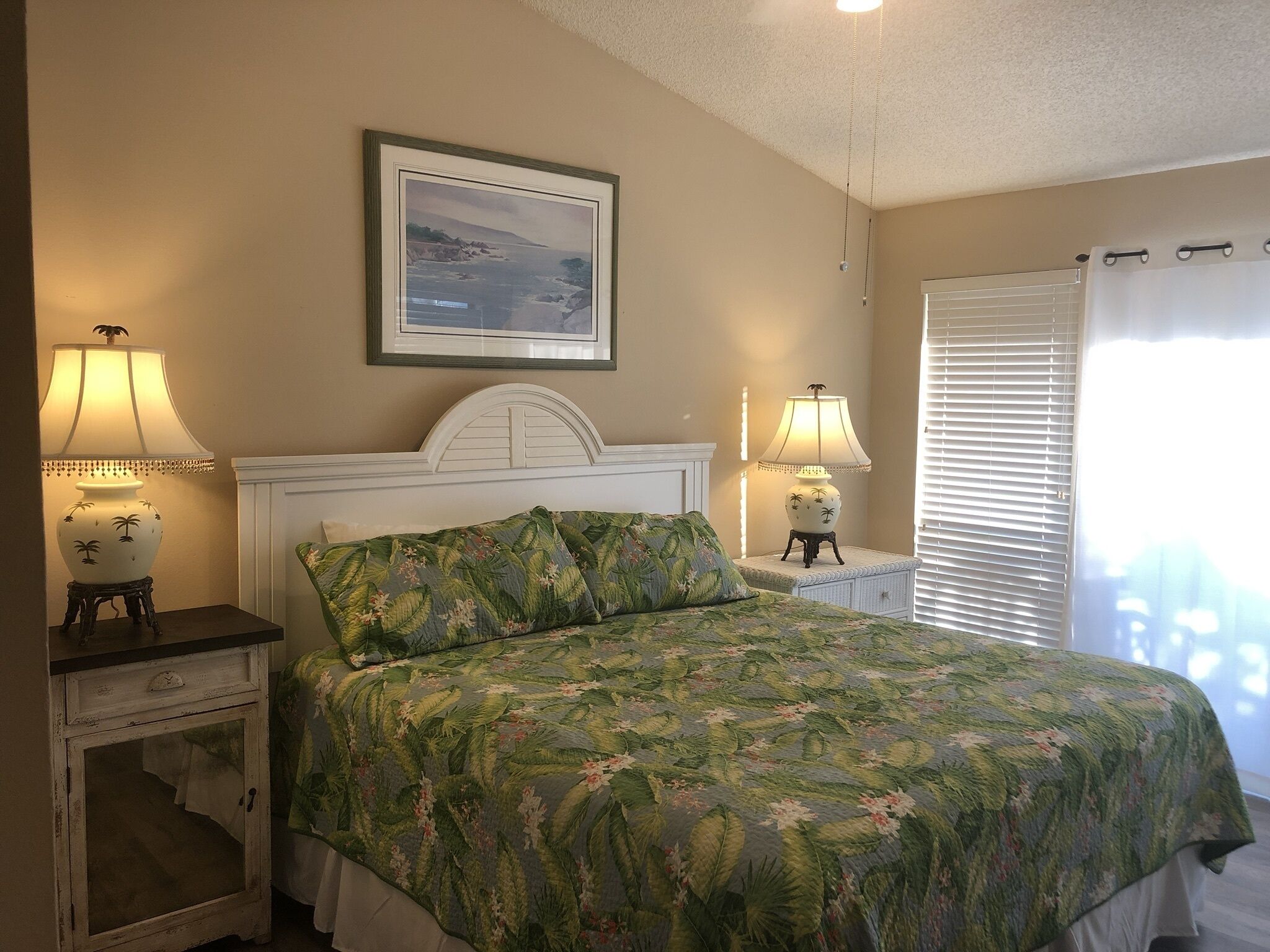 OML11,  Close to Beach, Pool, Pets and More! in St. George Island, United States