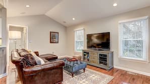 TV, fireplace, DVD player