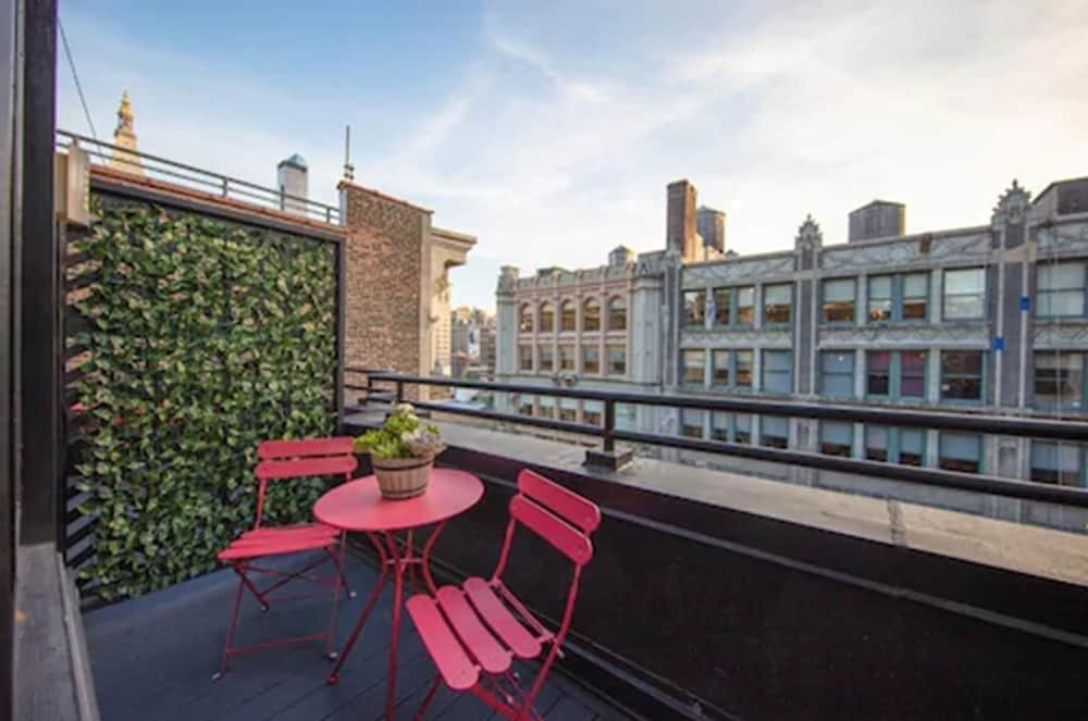 Photo - Henri on 24 Hotel Chelsea, Sonder by Marriott Bonvoy