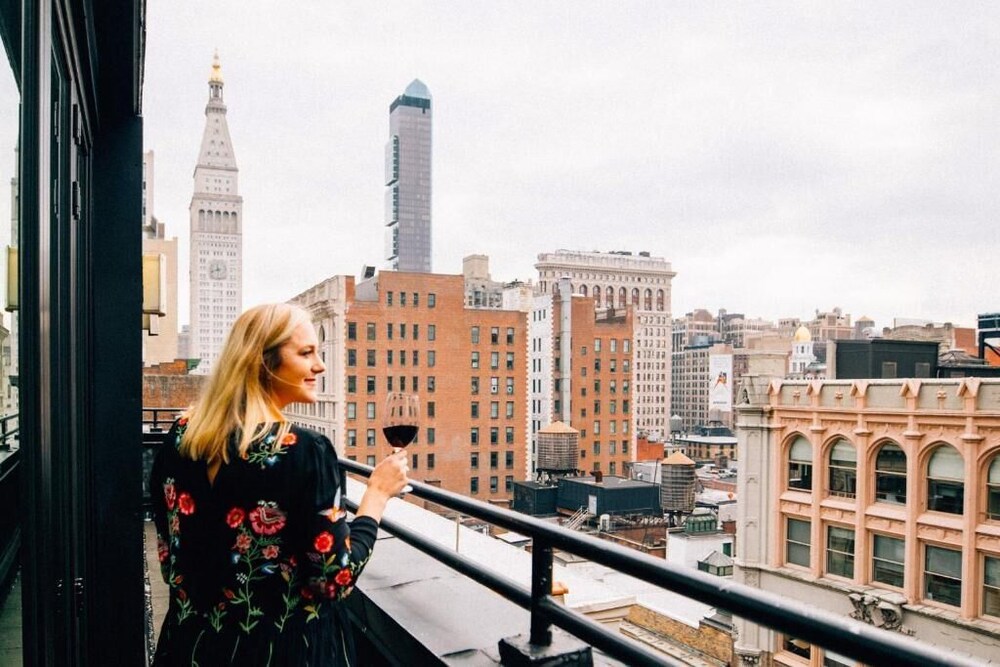 Photo - Henri on 24 Hotel Chelsea, Sonder by Marriott Bonvoy