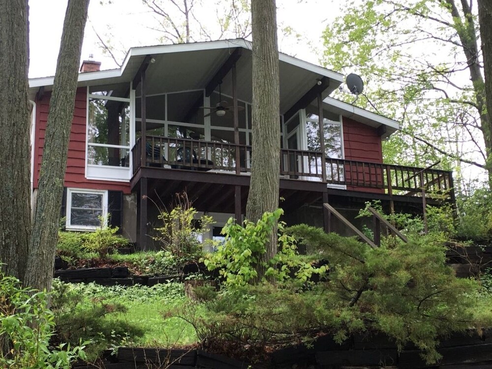 Beautiful lake house in northern Michigan