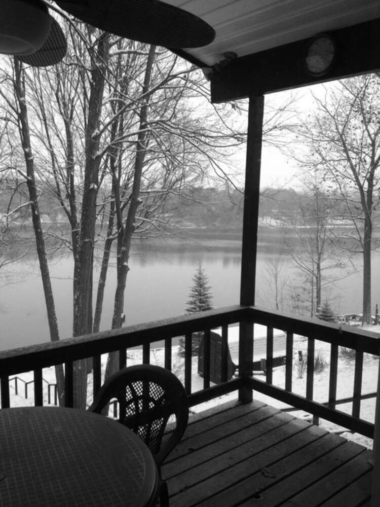 Beautiful lake house in northern Michigan