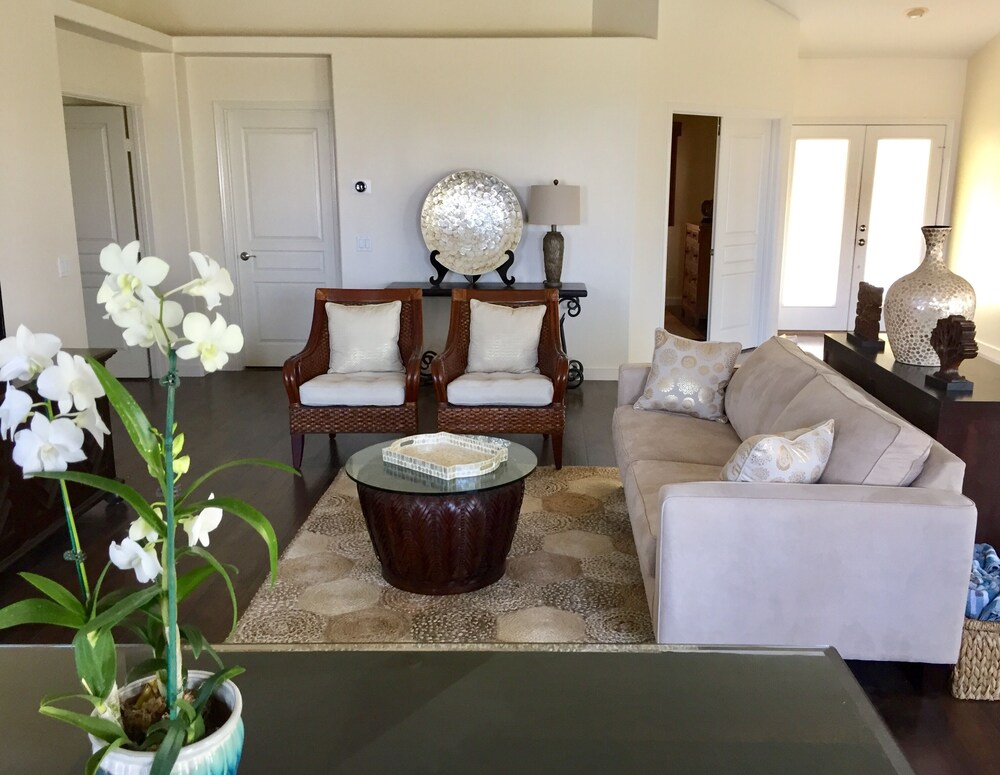 Beautiful Hawai’i Big Island Luxury Vacation Villa in Kailua Kona