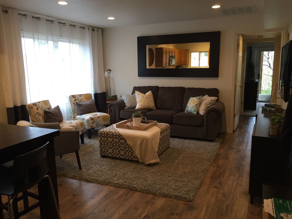 Newly Remodeled Family Friendly Sports Village St George Getaway Featured Image