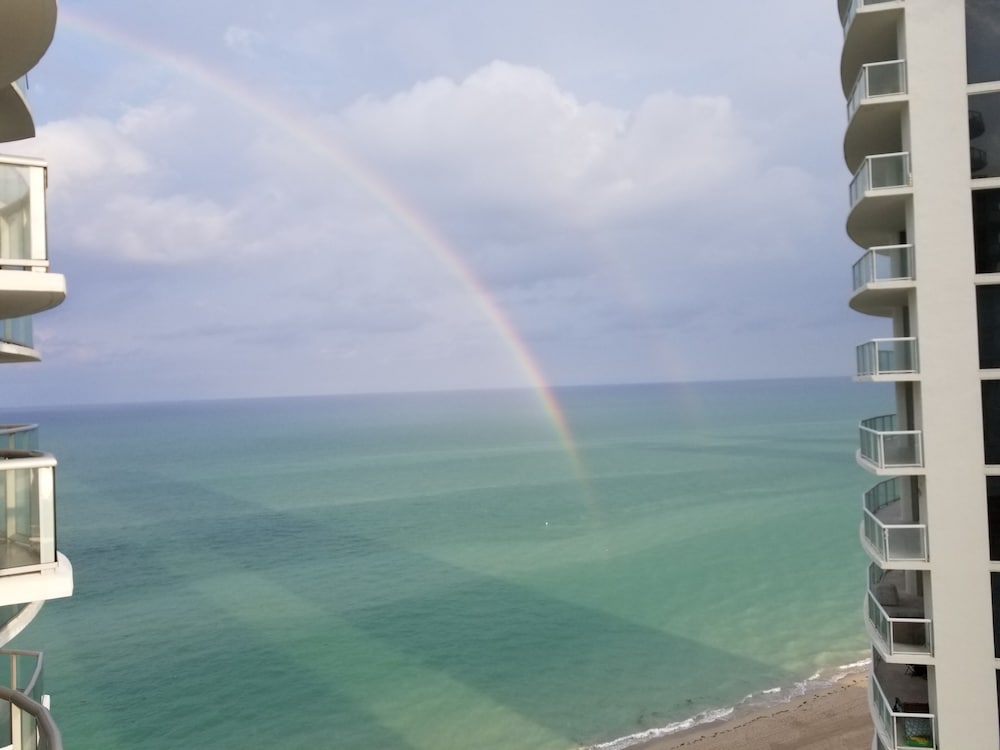 One Bedroom Ocean Front Suite with Breathtaking Views and  Private Balcony