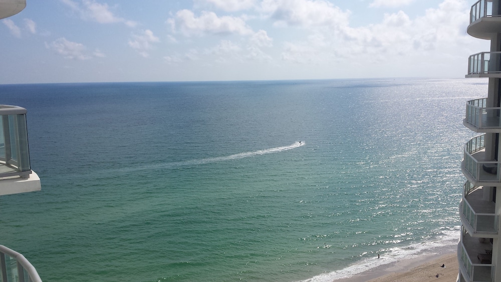 One Bedroom Ocean Front Suite with Breathtaking Views and  Private Balcony